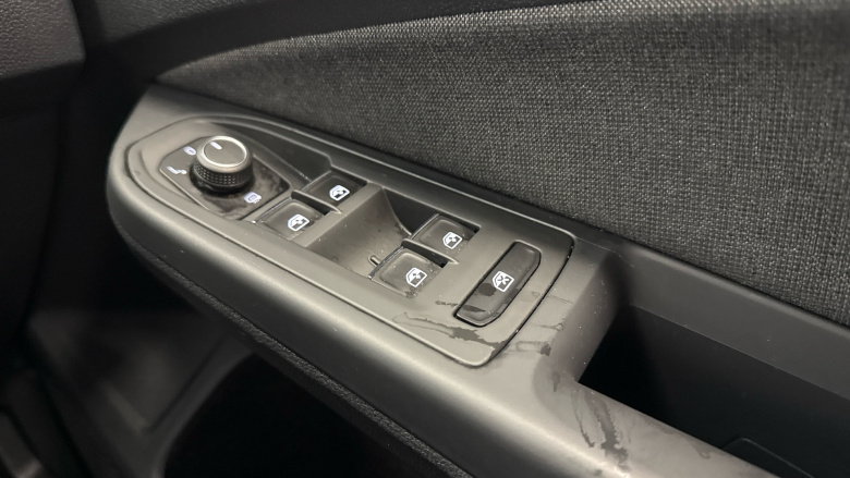 Volkswagen Golf 1.5 TSI Life 5dr Petrol Hatchback